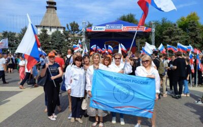 В Астрахани прошел митинг-концерт в поддержку референдума